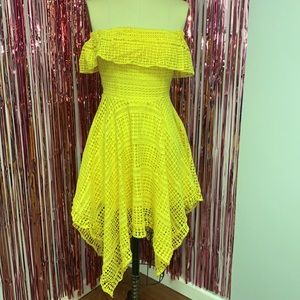 Yellow lace dress